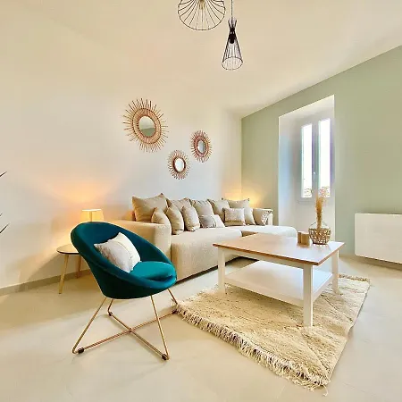 Apartment Montee Fleurie *