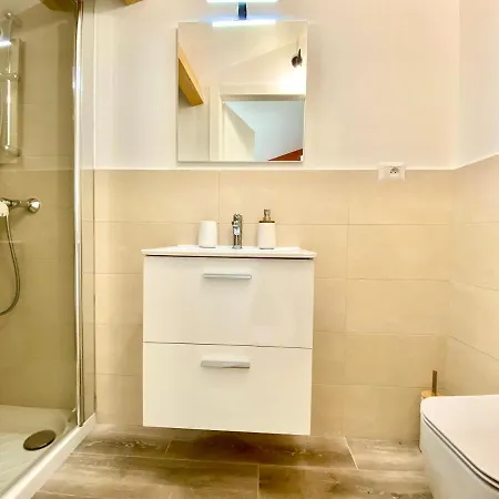 Apartment Montee Fleurie *