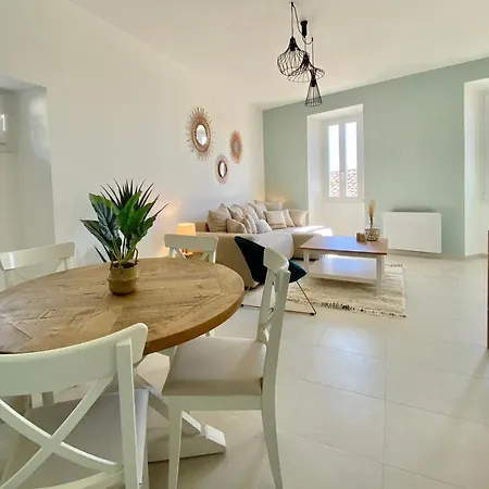 Montee Fleurie Apartment Menton